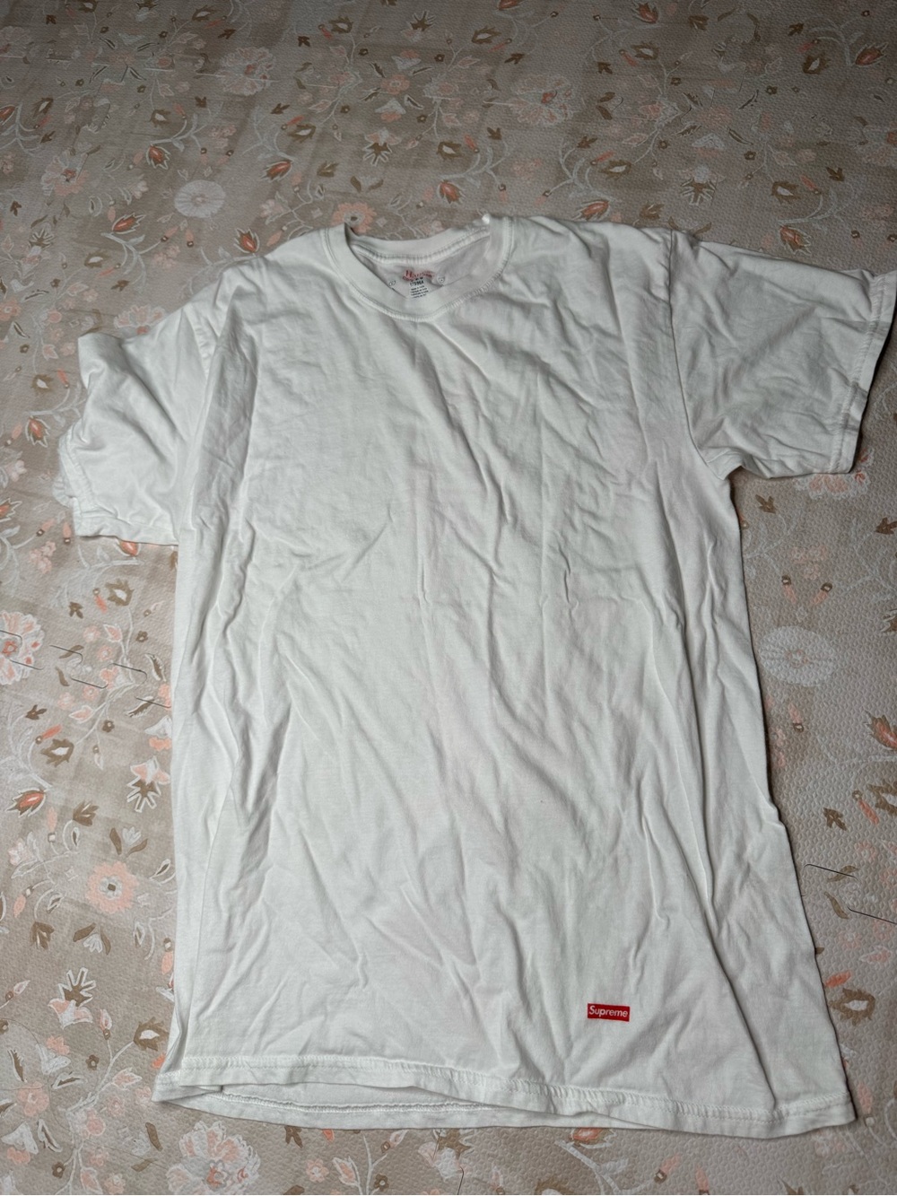 Supreme White Short Sleeve Crewneck T-Shirt with Red Logo Patch